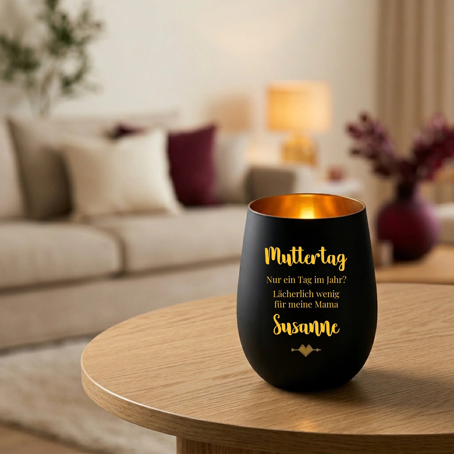 Mockup Laterne schwarz gold